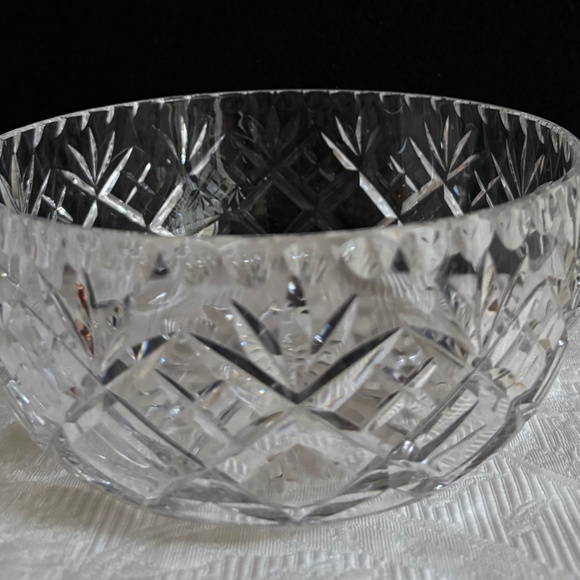 Heavy Crystal Bowl - Picture 1 of 3